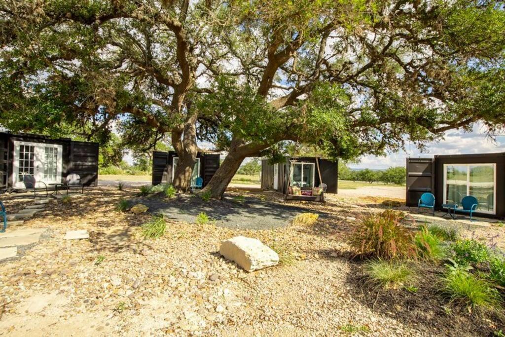 The Container Retreat @ 290 Wine Trail #10 Welcome Friends! Hye Εξωτερικό φωτογραφία