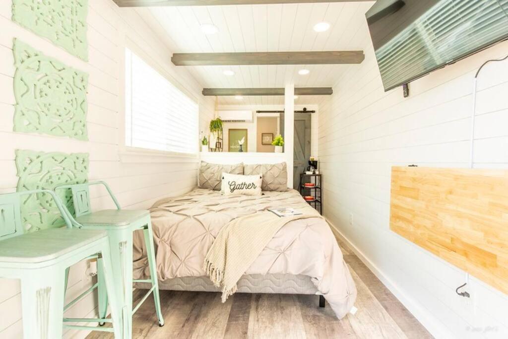 The Container Retreat @ 290 Wine Trail #10 Welcome Friends! Hye Εξωτερικό φωτογραφία