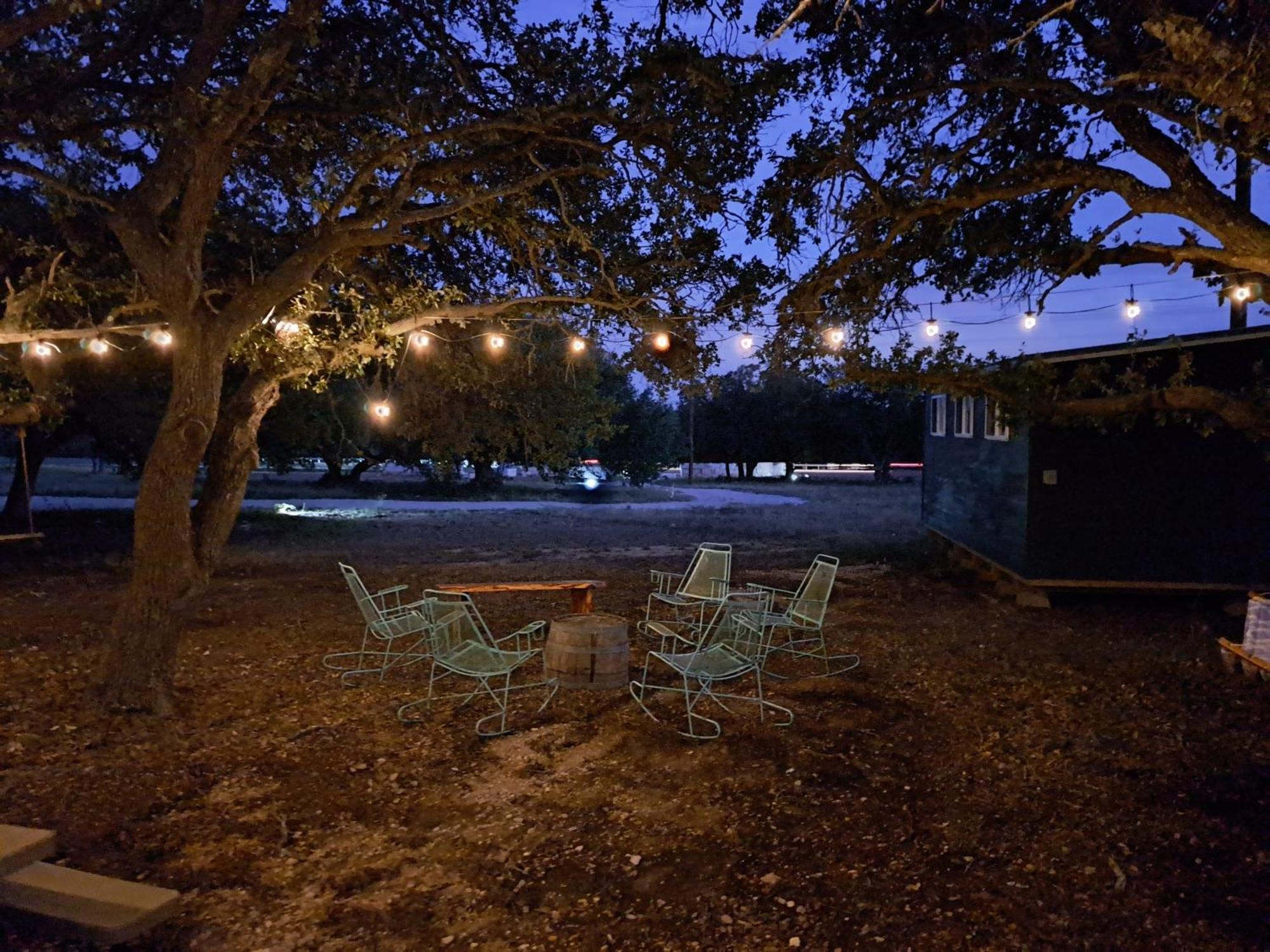 The Container Retreat @ 290 Wine Trail #10 Welcome Friends! Hye Εξωτερικό φωτογραφία